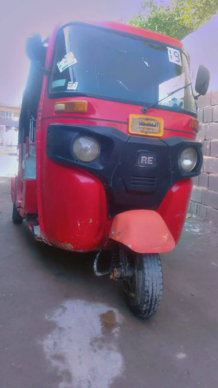 تكتك 18 شهر12 نقصهه بس جادر وقليل خياسات تكتك نضيفه كبل لشارع سعرهه 2600 مكاني بغداد  حي ‏‪***********‬‏
