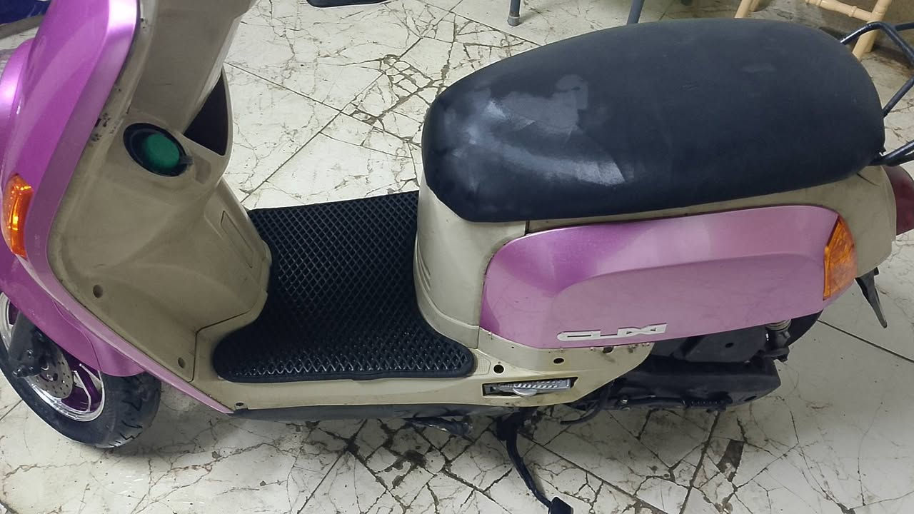 نقص قبق باتري وهلال هندر وصوت بلكلج الامامي وبيها كطعه خفيفة جدافقط كهربائيات شغاله ب450سعرها مجالها بسيط جدا ***********
