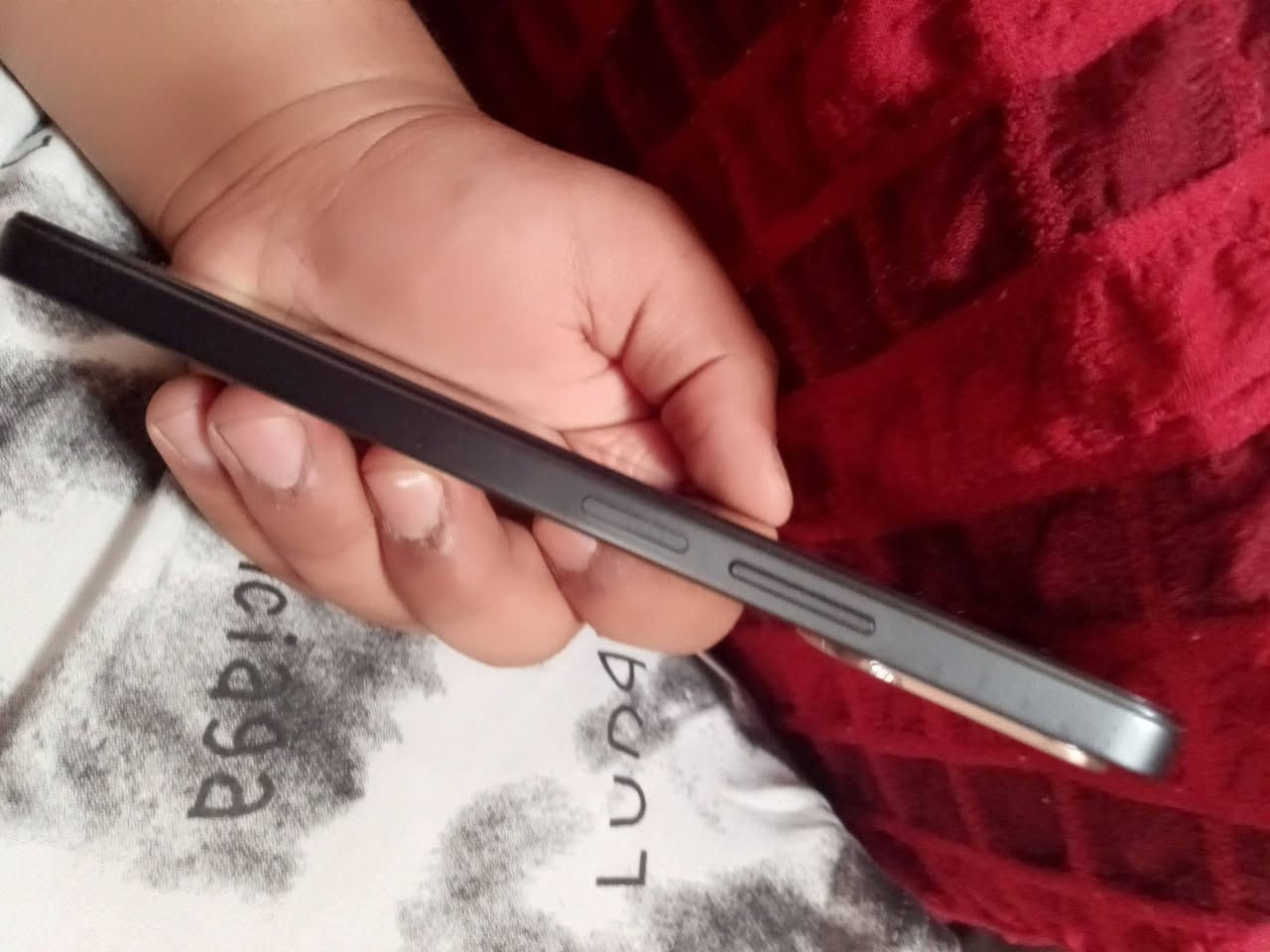 جهاز honor x6c ذاكره 128 عشوائية 6 شاشه 120هرتز بطارية 5300 شاحن 35واط واجهة هونر حديثه magic os9 جهاز كامل ملحقات ويا كارتون مستخدم شهر واحد فقط سعر 140الف وبي مجال مكان كوت


**إذا كنت صاحب هذا الإعلان وتريد حذفه لأي سبب، رجاءا أرسل رسالة إلى الدعم الفني**