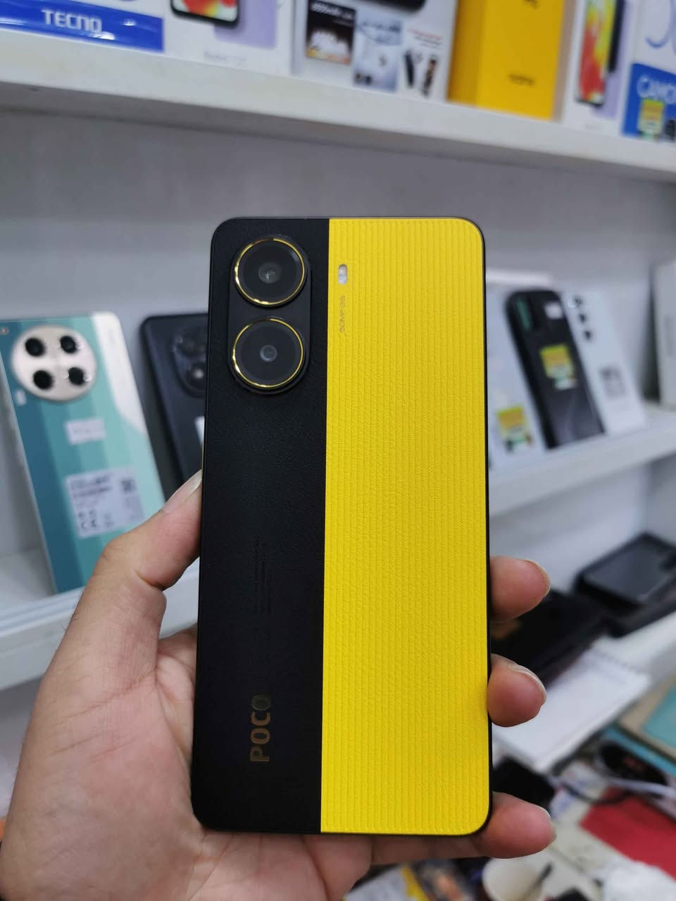 متوفر بوكو X7pro النسخه الخاصه ذاكره256
عشوائيه 12 شحن سريع90 واط بوبجي 120 فريم السماوا, المثنى


**إذا كنت صاحب هذا الإعلان وتريد حذفه لأي سبب، رجاءا أرسل رسالة إلى الدعم الفني**