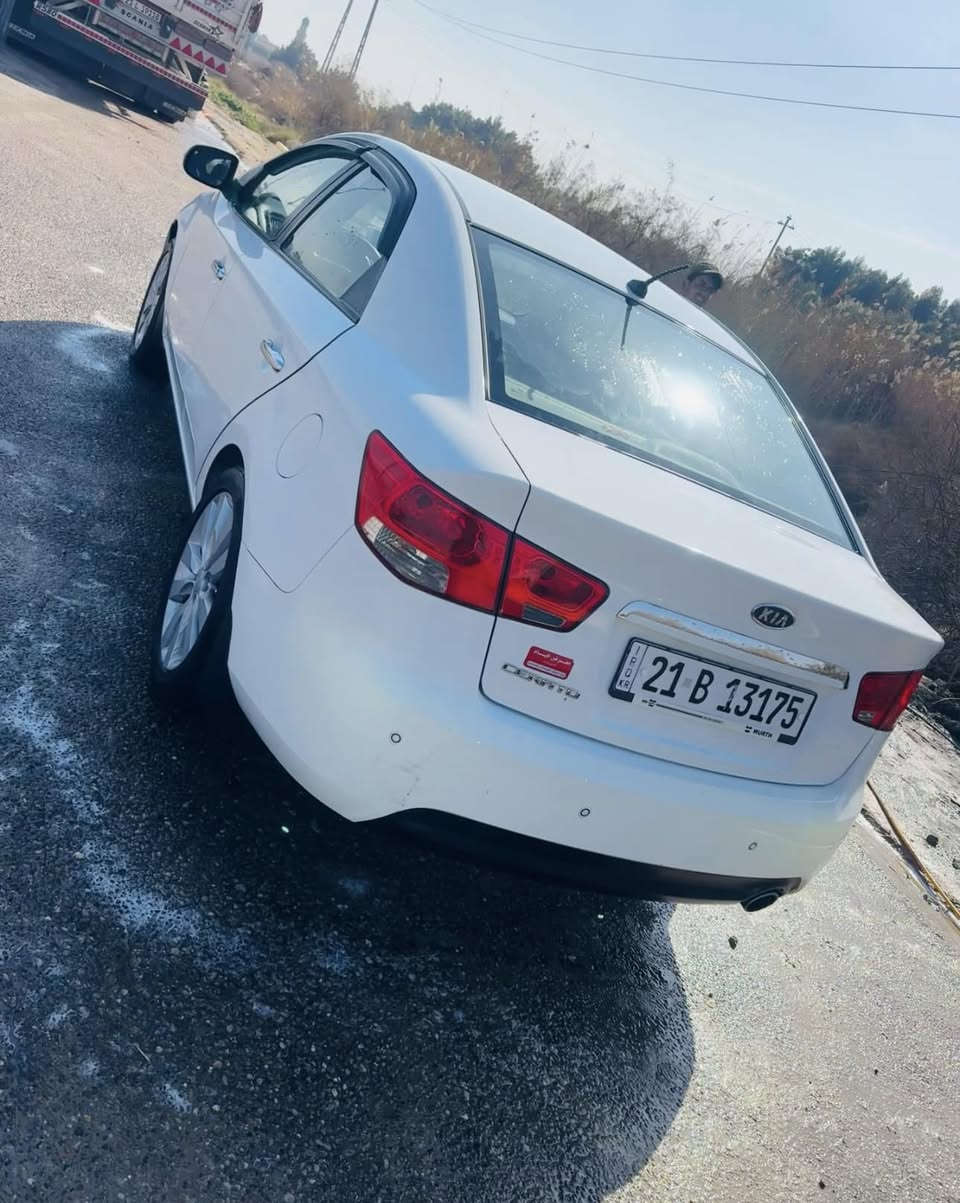 من رخصت الادمن المحترم …سيراتو 2011خليجي مكفوله كفاله عامه بدون قطره صبغ السعر 114وبيه مجال قليل  المكان بابل ***********
