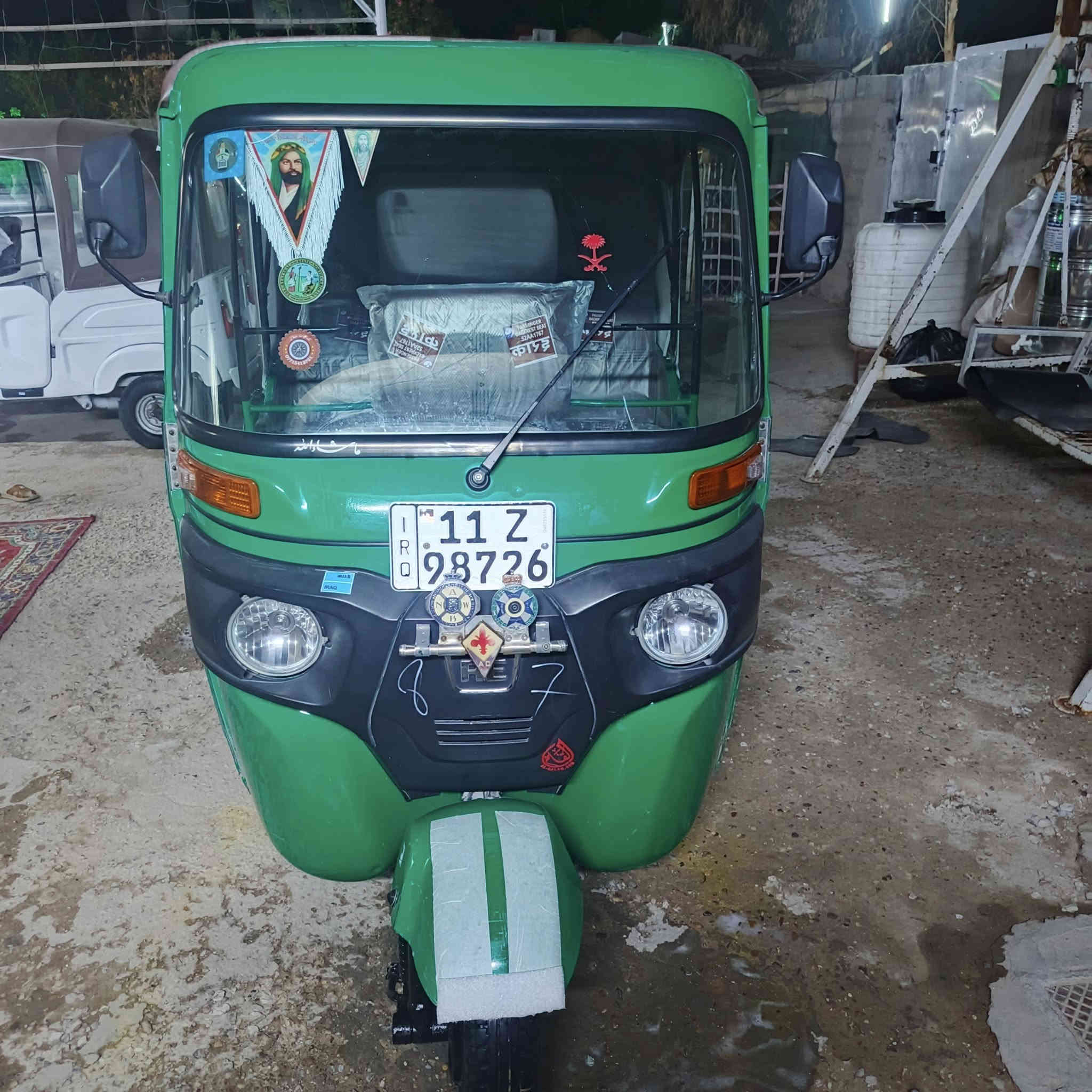 السلام عليكم تكتك للبيع موديل 21 شهر 12 لا ضربه ولا صبغ مكينه بوشه وبستم فقط العنوان بغداد مدينة الصدر رقم الهاتف ***********
