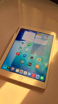 آيباد الجيل الثامن • آيباد 8 • ايباد 128 جيجا • ايباد مع قلم • تابلت ا...