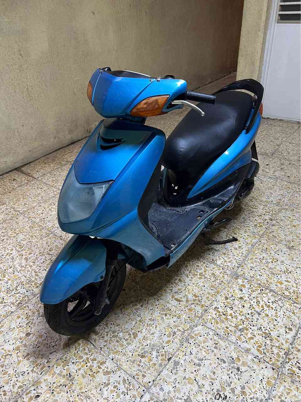 السلام عليكم دراجة سكنس نثية ياباني اصلي 110 دراجه حلوه ومرتبة حيل نضيفه تجي وتشوفها بعد احلى من الصور تايرات نضيفة كهربائيات شغالة باتري جديد تايرات جدد تبديل دهن كل 10 ايام
سعرها 450 وبيها مجال مكاني البلديات شارع المصرف// ***********/ بغداد, العراق
