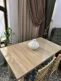 ميز طعام • ٦ كراسي • نظيف جدا