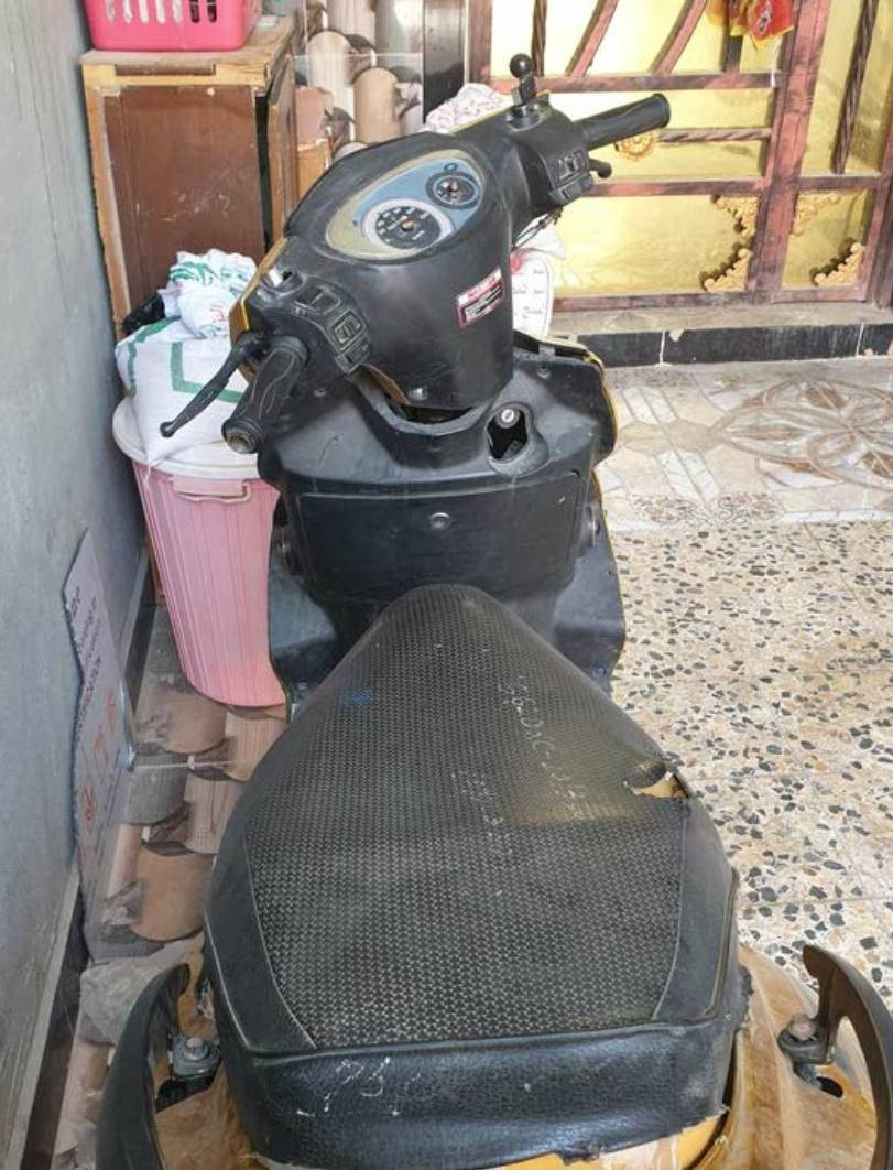 دراجه سكنس عاطله ومتروكه للبيع كوم حديد الداجه ضخمه وحلوه للبيع 100 الف
مكاني القبله


**إذا كنت صاحب هذا الإعلان وتريد حذفه لأي سبب، رجاءا أرسل رسالة إلى الدعم الفني**