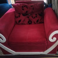 ١٠مقاعد • ٢قنفة • بحالة جيدة