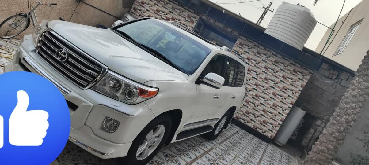 السلام عليكم 
لاند كروز موديل 2015بغداد 6سلندر
السيارةكامل مواصفات بريم ام دفدي ماشي62000حقيقي مو منزل شرط الفحص مكفولة 
السعر 44,000$
الاتصال ***********
