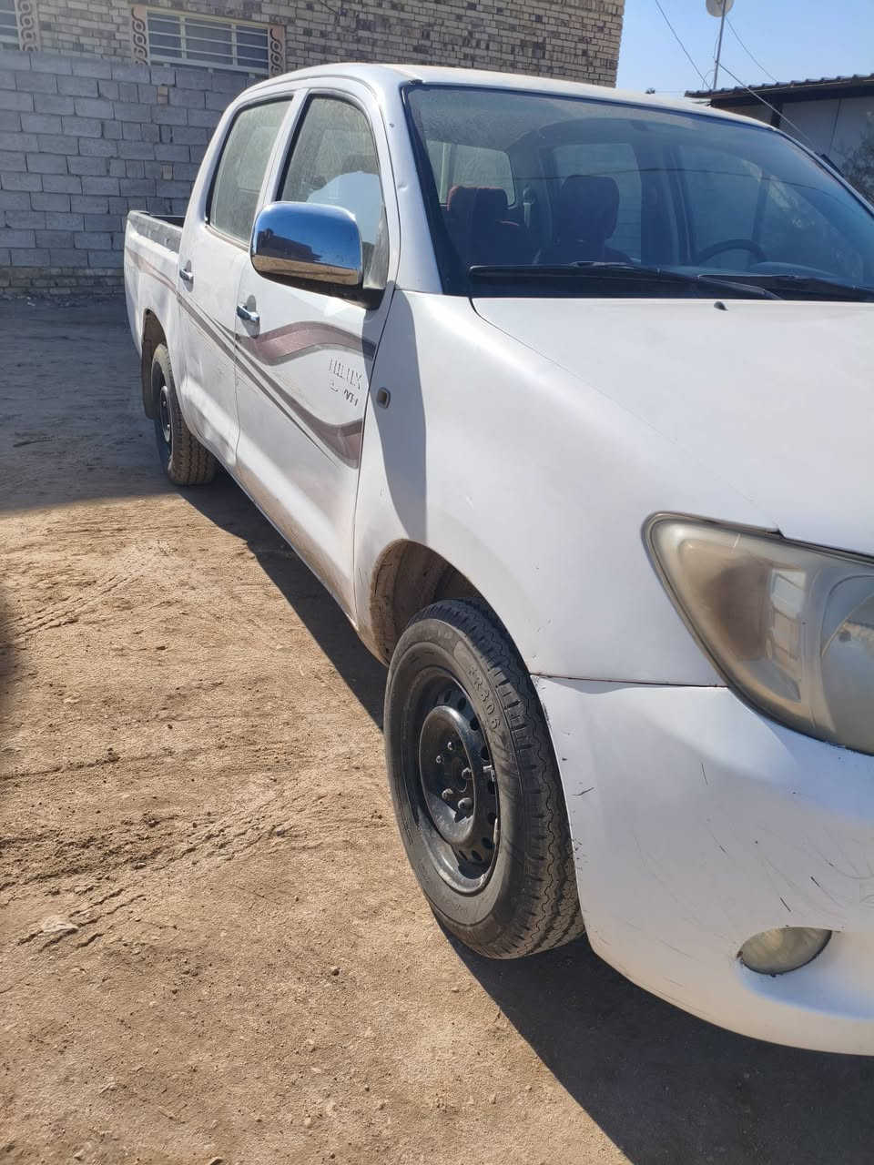 السلام عليكم 
مكلف بلنشر
بيكم فلاونزه 2007 كويتي شاصي 19
بيه بنيد وجاملغ تبديل والباقي كفاله رقم قادسيه
رقم صاحب السياره 
‏‪0783 858 9952‬‏
