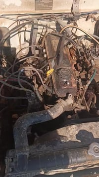 سياره بدون رقام سياره شقاله ومحرك نضيف سعر مناسب 07828010166