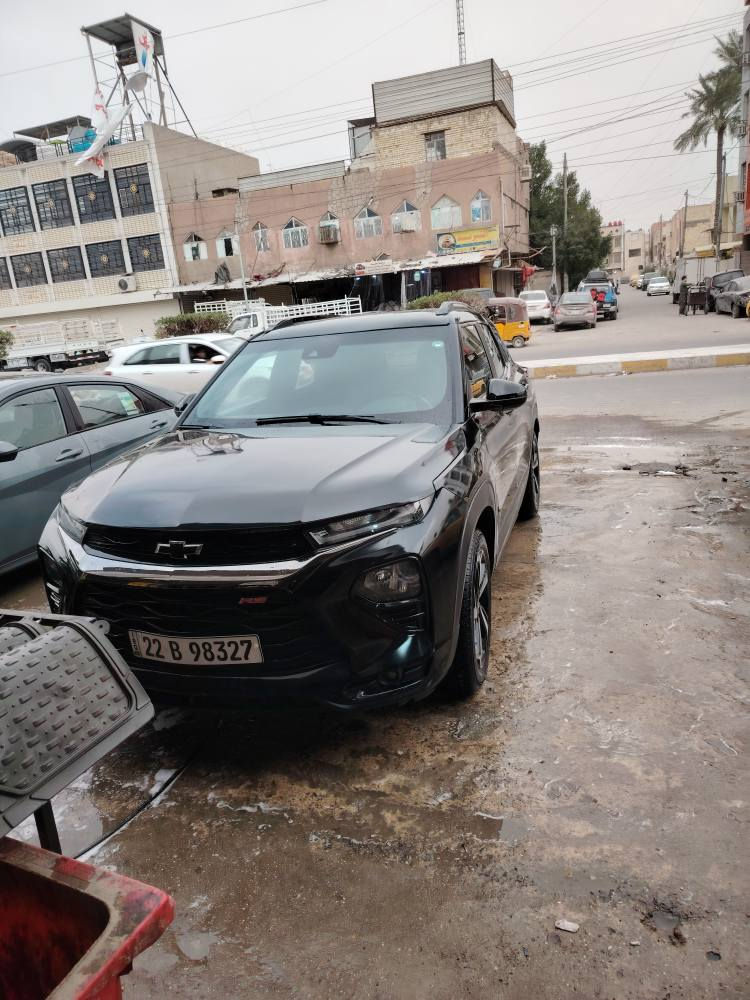 السلام عليكم ترل بلايزر موديل ٢٢ اراس فول الفول رقم اربيل باسمي مكاني بغداد اليرموك ٤شوارع
السعر ١٤٠ 
***********
صورالحادث هم منشوره وياها
