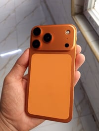 ايفون Xr محور شاصي اصلي 17 برو البرتقالي المميز البطاريه 100 ٪ الذاكره...