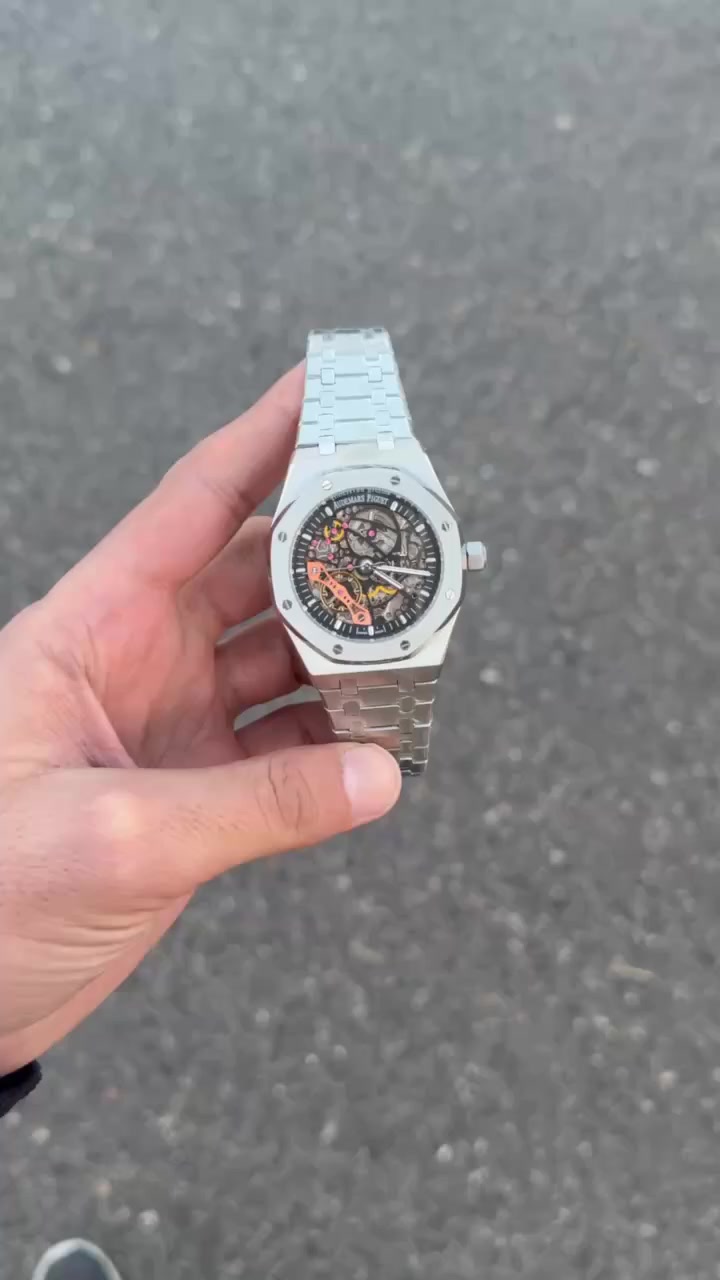 مزاد يبدي من 70 دولار
سوبر ماستر أوتو ماتيك كلشي واضح
ماكنه كشف بالكامل  ⌚ زمبلك بحري
مع ملحقاته الأصليه

المزاد ينتهي باجر ب١٢ الظهر


**إذا كنت صاحب هذا الإعلان وتريد حذفه لأي سبب، رجاءا أرسل رسالة إلى الدعم الفني**