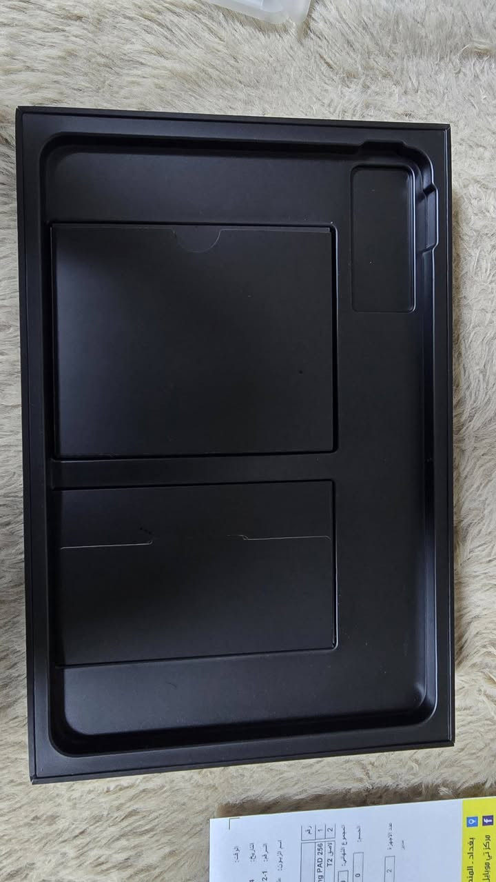 ايباد ريدماجيك نوفا ذاكرة 256 + 1 جديد مستعمل يوم واحد فقط للبيع *********** .
