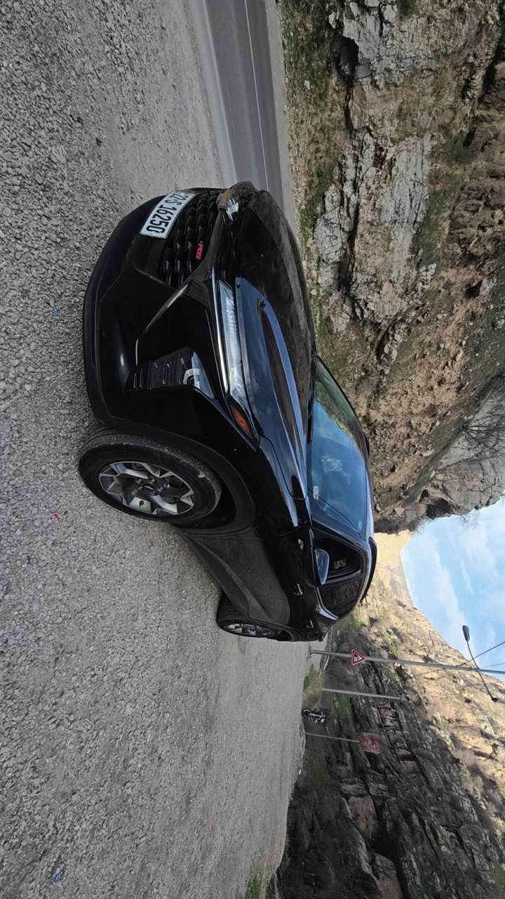 سلام علیکم 
شۆڤرلێت تراکس بۆ فرۆشتن ٢٠٢٤  سێ پستن تۆڕبۆ 
فول مواسەفات ٢١هەزار کیلۆمەتر رۆیشتوە 
بۆنیتی بۆیاغە ناوی نەگرتوە 
هەموو گیانی بەشەرت 
ژمارە مۆبایل *********** أربيل, العراق
