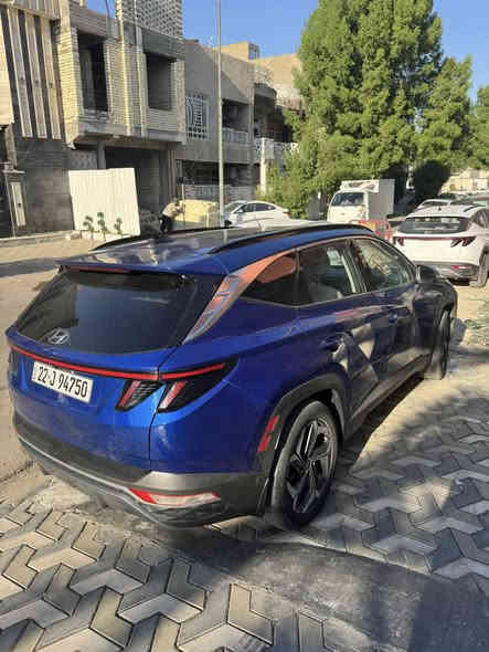 السلام عليكم توسان ٢٠٢٢
فول اعلى شي 
٥ كامرات رادرات
بنورما 
توقف ذاتي 
وباقي الموصفات الفول 
ماشيه ٣١ 
حادثهة جاملغ خلفي وباب بدون ايرباك 
السعر ٢٠٠وبيهة مجال 
مكانهة الاعظميه
الرقم ***********
