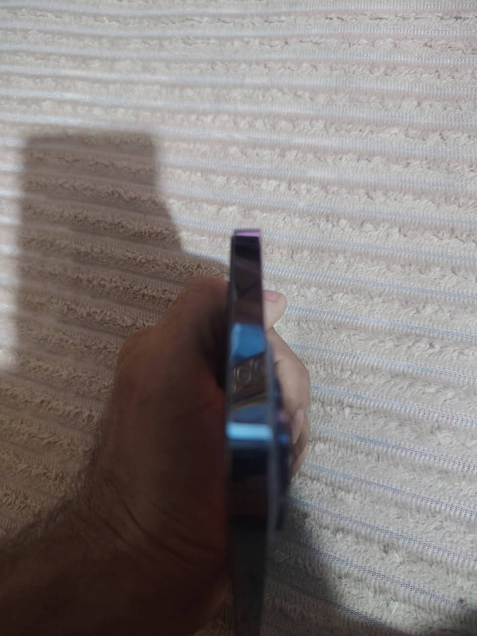 السلام عليكم ايفون ١٣ برو ماكس للبيع ذاكره ٢٥٦ مستبدل بطاريه فقط السعر ٦٥٠ الف العنوان الكوفه ***********
