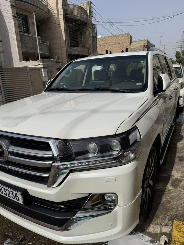 السلام عليكم لاندكروز موديل 19 كراند تورنك ساز باب اول ماشيه 92 الف حقيقي فول مواصفات مكينه 4600 8 سلندر رقم بغداد باسمي مكفولة عدا ربع الدعاميه الاماميه صبغ السعر 54 الف للاستفسار الاتصال على الرقم *********** . تحياتي لاعضاء الكروب المحترمين
