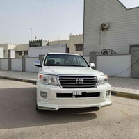 لاند كروز 2015 بريم فول مواصفات ام خمس كامرات  وياهه بصمتين ومسجل مالت...