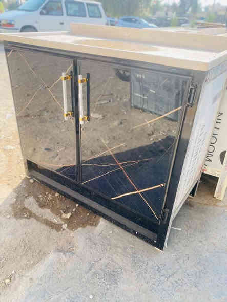 بسم الله 
وصلت وجبة كاونترات وسنكات شغل حطاطة درجة اولى  
موقعنا شهربان مجاور البريد قرب جمعية جنة شهربان 🌲🌲  ***********
