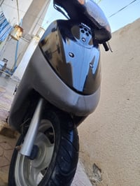 خمس زروف • نضيفة • زنون لونين