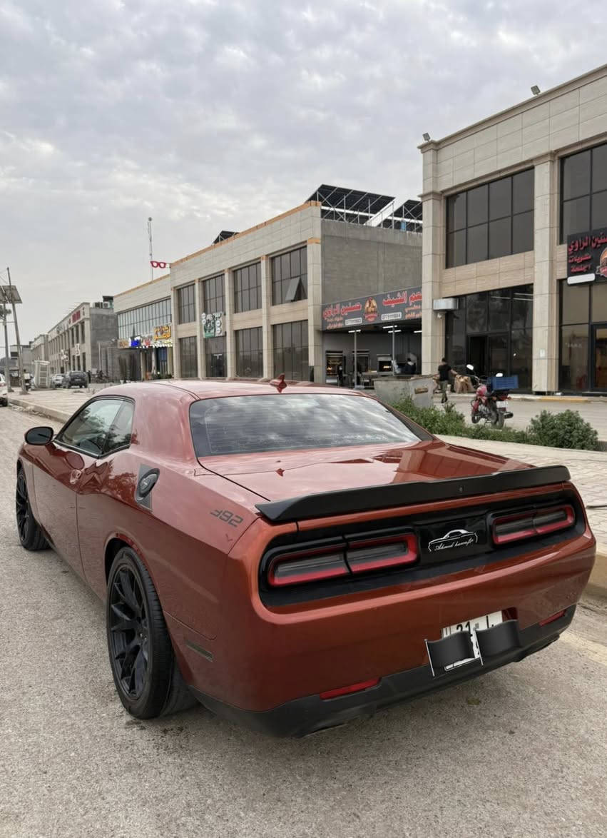 السلام عليكم
للبيع فقط السعر جوه السوك موديل ولون مميز 

السعر 157 

دوج جالنجر 

رقم سليمانيه شرط التحويل 

ضرر جامرلغ وبنيد والجامرلغ الثاني رش 

وباب الصدر مباوك ع كد شبر 

صور الحادث خاااص 

الموصفات 

موديل 2021 

لون مميز 

شاشه جبيره 

كشن حضن 

كشن كهرباء 

ماشيه 79 الف 

تفاصيل اكثر

تعال خاص او اتصل 

***********
