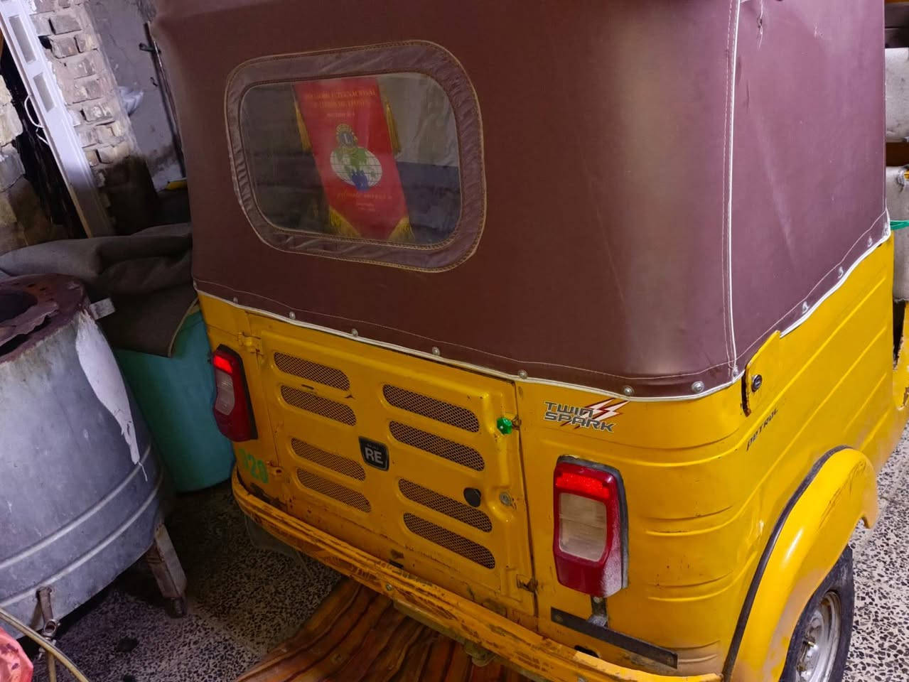 السلام عليكم تكتك 2018 شهر 11 كشرهة حلو بس المكينة تنقص وتخر دهن يرادلها تجفيت عارضها 5400 ومجالها قليل بسمي التكتك وارقامها نكليزي ***********
