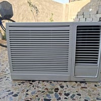 مكيف للبيع استعمال قليل على وضع الشركةالسعر 250مستعجل على البيع الشراي...
