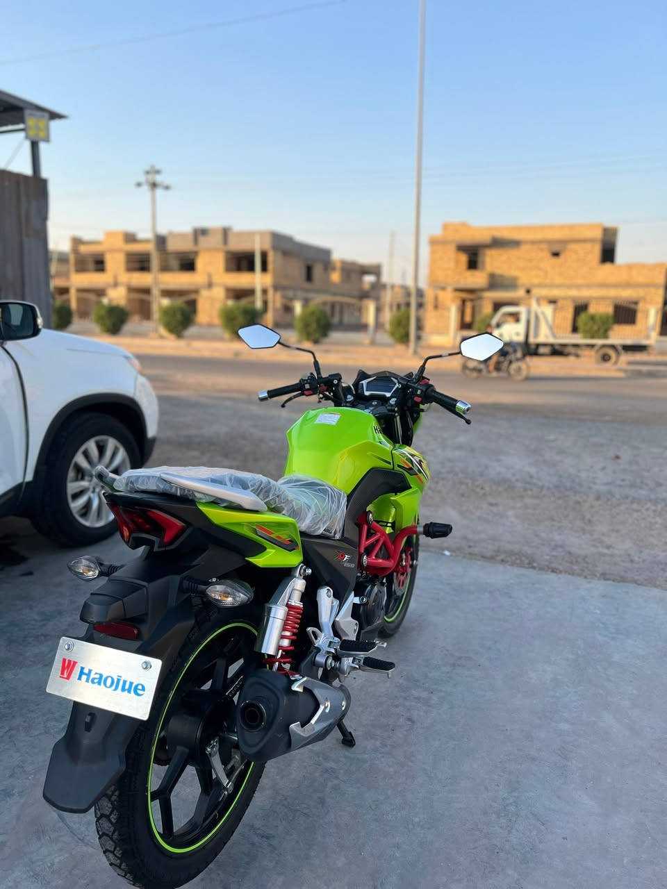 سلام عليكم من رخصه الادمن dfللبيع موديل23مسجل كامل وسنويه وثاني يوم تحويل ودراجه ممدود عليه سبانه تجي وتشوف بعينك اذا ماعجبتك تحركه وتروح المكان رمادي صوفيه متواجد عا هاذه رقم ***********
