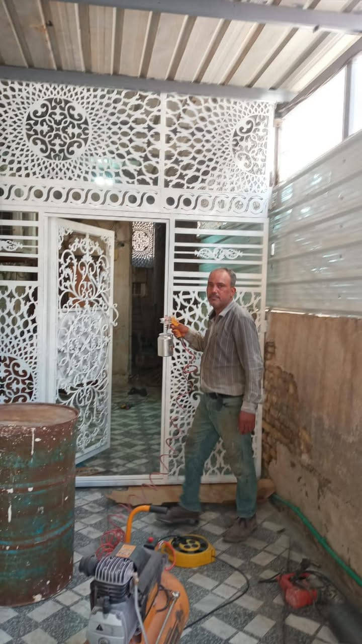 حداده علي حداد عام الكوت حي الصناعي خلف محطه غسيل السيارات نهايه الصناعيه. ***********
