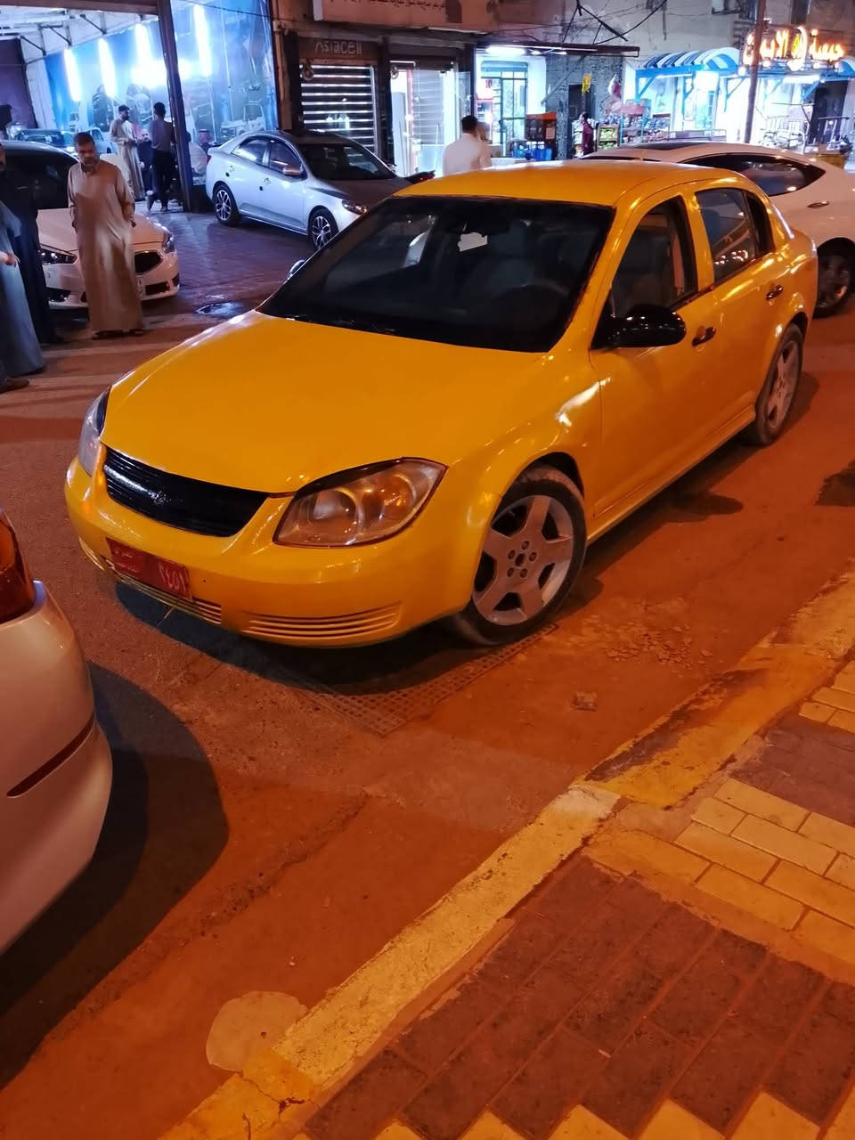 السلام عليكم
كوبلت 2009 كير ومحرك كورلا 1800

مصبوغة جديد بلكات ونوزلات فيت بم ماب سنسر مبدلهن كلهن درايم شفت جديد 

مصفره هيئه وغرامات تحويل مباشر بيع او مراوس 

***********
