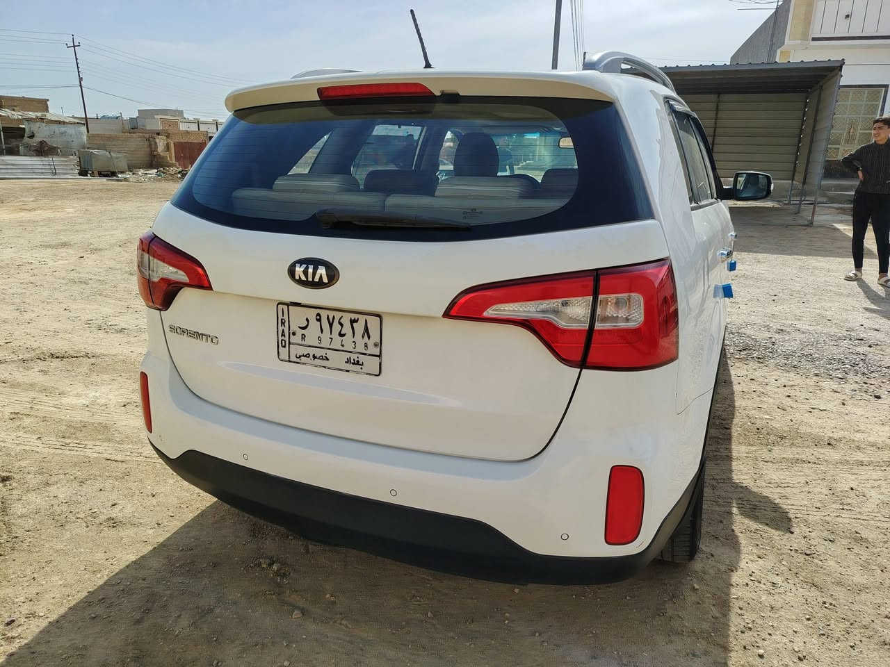 وارد خليجي بدون ضرر محرك 4 فول مواصفات عدا البصمه سياره نضافه خير من الله السعر 190 بيه مجال قليل صاحب السياره ***********
