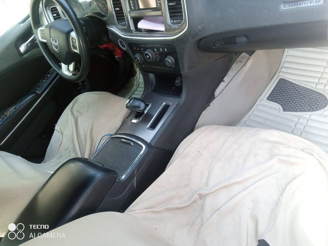 موديل 13اصل بسمي رقم نكليزي بغداد
حادثه  جاملغ وثنين بيبان 
وياه 4بيبان الون اسود جددد 
تفاصيل تصال علا رقم ***********
خط ة بصره-قرنة خط داخلي 
غرامات وهيه مصفره السعر 
133
-ميسان
