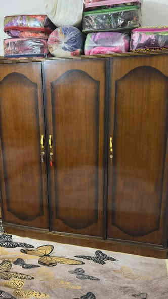 السلام عليكم 
كنتور 3 طلاقات اخو الجديد
ارتفاع 190والعرض 180والنزال 60
السعر 260 للاستفسار ***********
العنوان رئاسة العبيدي شارع 20
