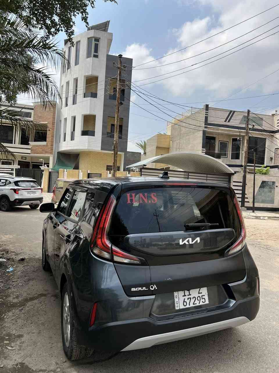 كيا صول S موديل 2023
فول عدا الفتحه 
حجم المحرك 2000 دوش حادث كما موضح بصور طخطخات ومصبوغه على كدهن بدون تبديل  ايرباك برده فقط وصور الحادث ورقم الشاصي بالمنشور بجم بلادي كبس شواصي لغود كفاله 
ماشية 21 الف موصفات بصمه كشن كهرباء رادارات حساسات إوتوستوب
 لدات حفر بكامل الغرفه كشنات جلد لونين
 السعر 122$ بيها مجال
 مكاني بغداد جديده الامين ***********
