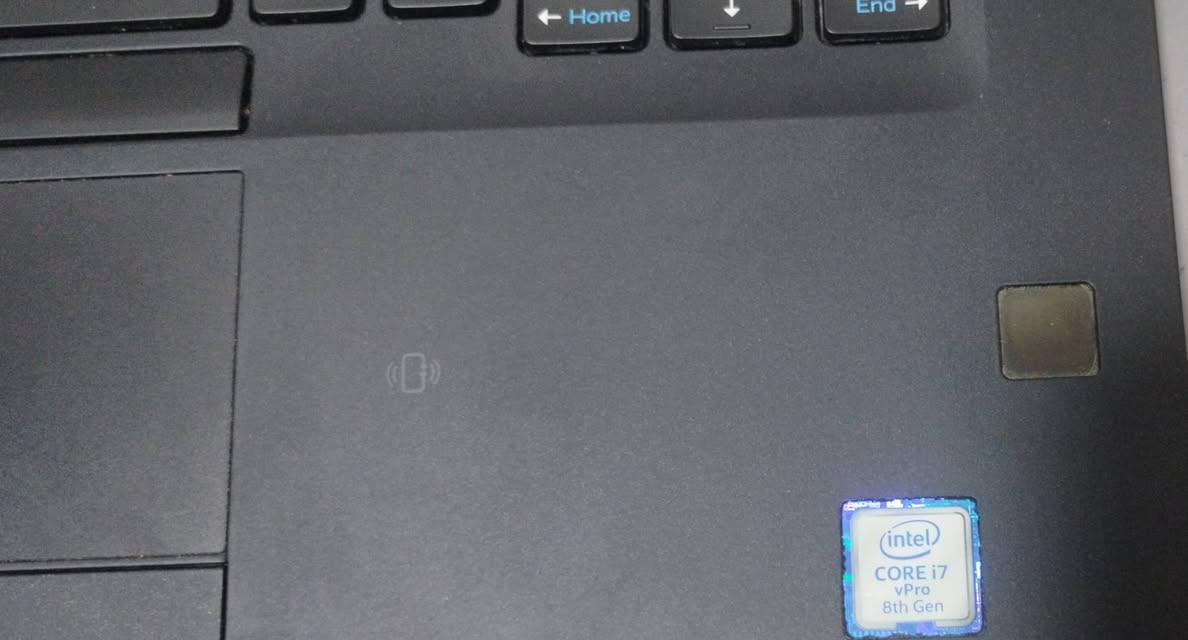 لابتوب dell للبيع 🔥
بسعر مناسب
نظيف جدا، مناسب للدراسة والتصميم والبرمجة والبحوث وكافة الاعمال المكتبية بشكل سلسل جدا 🩵 وايضا سريع بالالعاب وينطيك سلاسة حلوه✨
‏
‏المواصفات التقنية ...
‏المعالج / Core i7v pro جيل ثامن
‏الرام / 16GB
‏التخزين / 512GB
‏الكيبورد ضوئي ✨
‏ملحقاته كاملة
‏- شاحنته
‏- ماوس مع باد ماوس
‏- حقيبة جديدة
‏السعر 325 الف وبيه مجال
‏متواجد ماسنجر
‏واتساب /***********
توصيل مجاني تكريت-بيجي

