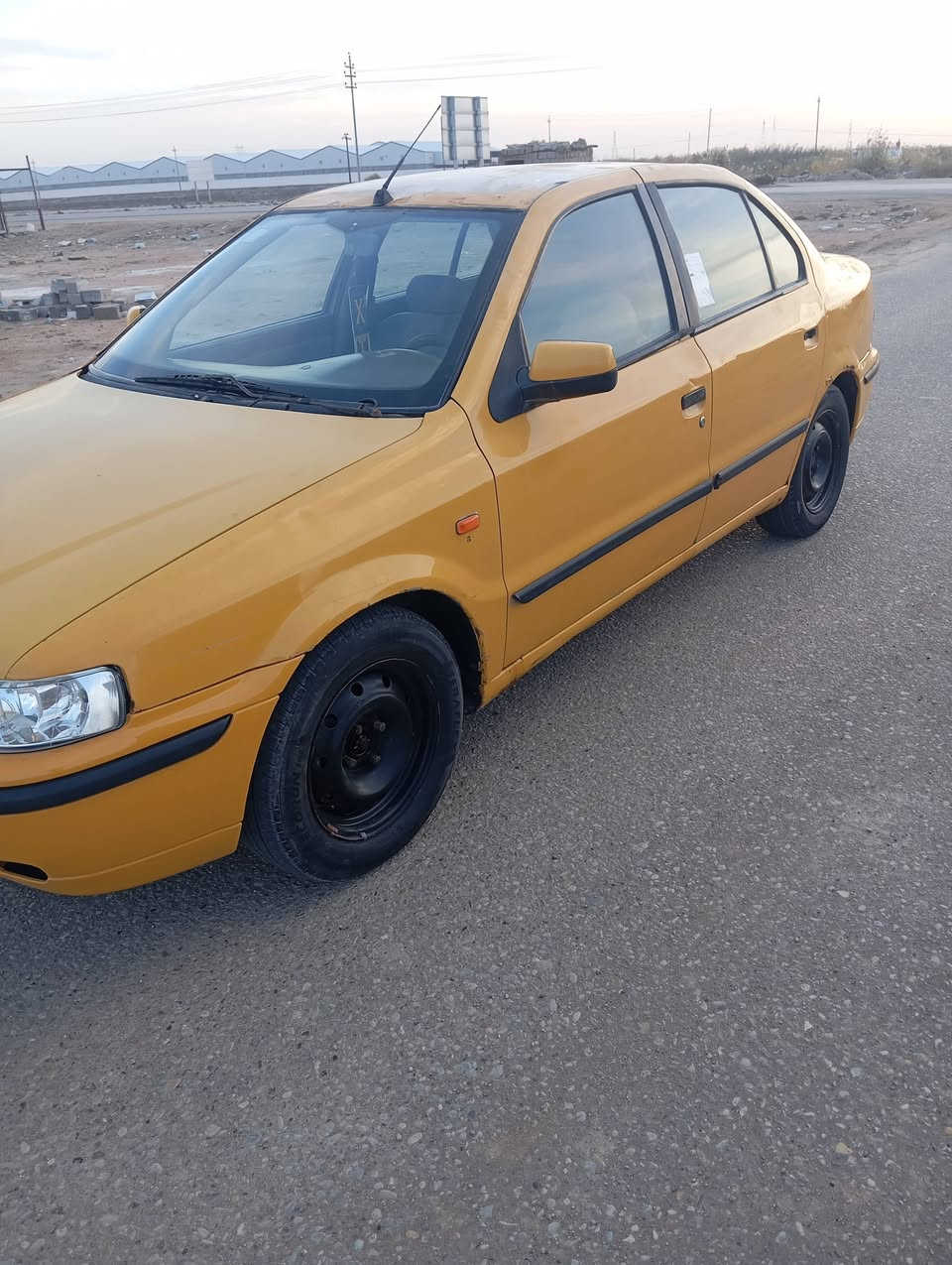 سياره سمند موديل 11مكينه وگير خير من الله السياره بيهابنيد مبدل وبيها تلگيطات خياسات بسيطه بالقماره فقط السياره عظمتها كلش حلوه رقمها انكليزي مصفره هيئه وغرامات مكانها في السماوه ورقمها ناصريه السعر 27 للاستفسار الاتصال على ***********
