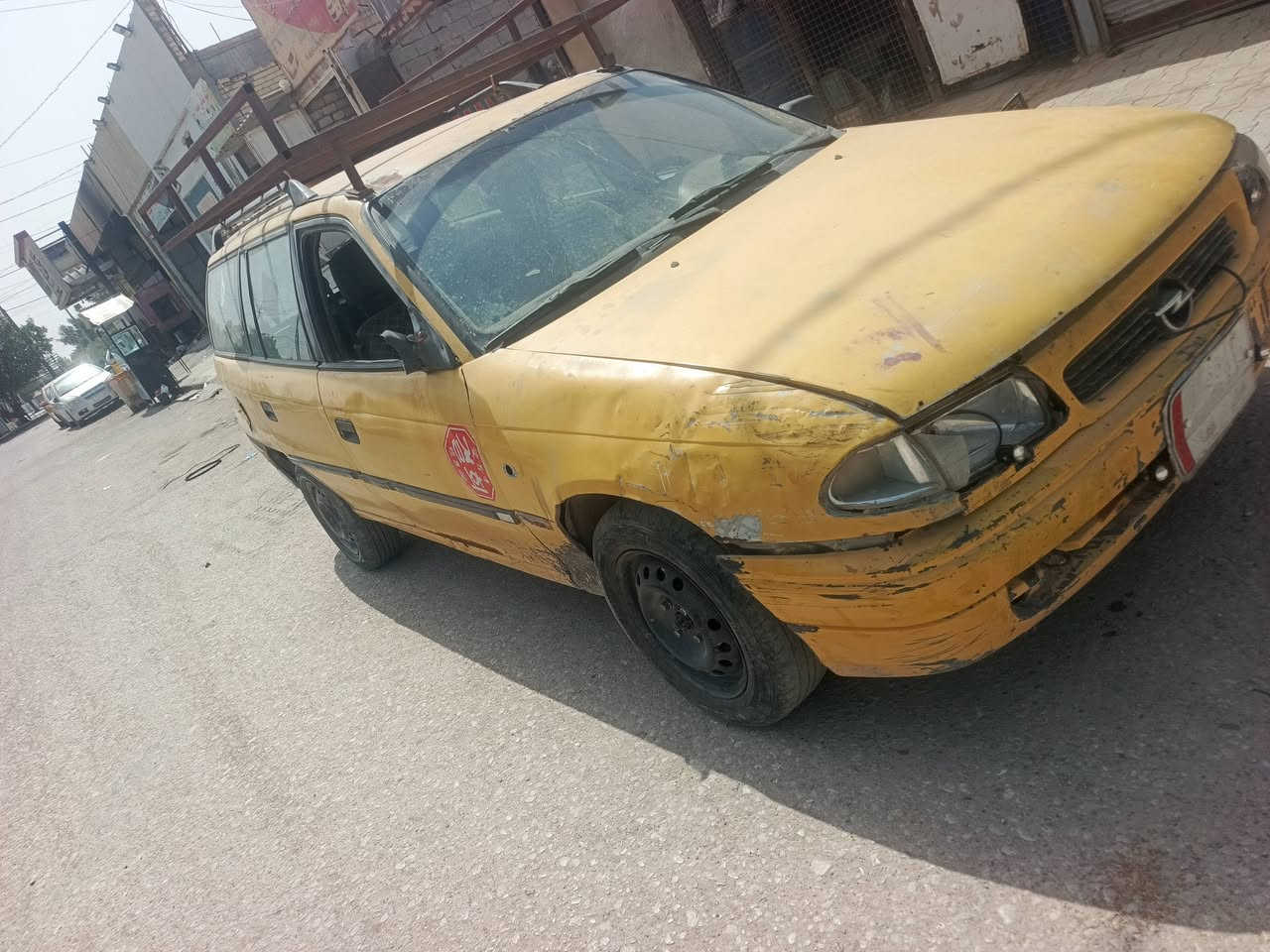 استرا موديل 2000 
اوتوماتيك محرك 2000 بي بخار 
حداديه زينه رقم مثنى 
السعر 18وبيه مجال 
مكاني نجف 
***********
***********

