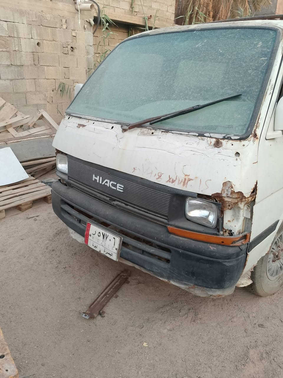 هايس 90 كاز 3000 مكينه كير تخم تايرجديد ابيع على وضعها 17 سياره بلبصره ***********
