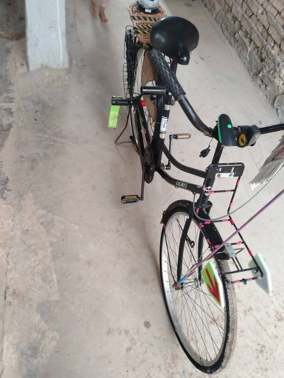 بايسكل للبيع كلش نضيف موديله 2017 حجم 26 السعر 120 وبي مجال الي يريد يراسلني خاص


**إذا كنت صاحب هذا الإعلان وتريد حذفه لأي سبب، رجاءا أرسل رسالة إلى الدعم الفني**