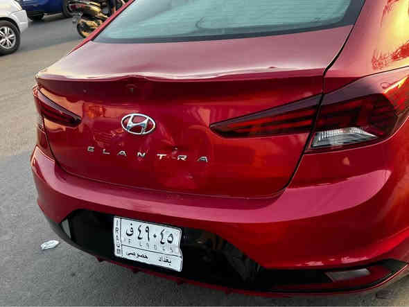 النترا 2020 أمريكي 
نص فول حادث كلش بسيط موجود رقم شاصي واتاكد بنفسك
بيها طخة هنا بالحنطة وع وضعها عفتها 
كير مكينة برغي ممفتوح بيها
السيارة عدا الطخة الي بالعراق كلشي مبيها 
قطرة صبغ مابيها
السعر 142$ وبيها مجال
*********** بغداد
