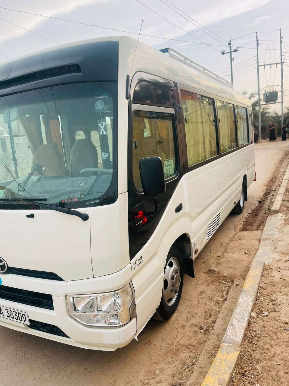 🚐 للبيع: كوستر موديل 2017 🚐
🔹 المواصفات:

 • كفالة عامة

 • سلة + درج + درع

 • كشن ستاركس

 • واقية نزال

 • تخم تايرات جديد

 • حدادية جديدة

 • الكير والمكينة مكفولات

 • تبريد محور ❄️ (ثلج)

 • السيارة على وضع الشركة، ما بيها أي نقص

📍 الموقع: ذي قار / الشطرة

📞 أرقام الاتصال:

***********

***********

💰 السعر: 455 (قابل للتفاوض
