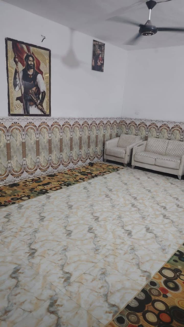 السلام عليكم دار للبيع المساحه 200متر الواجهه 10والنزال 20العنوان الدوانم قرب معمل الاسفنج بيت جاهز ومرتب ستاره وبيتونه كاملات السعر الاتصال على الرقم‏‪***********‬‏
