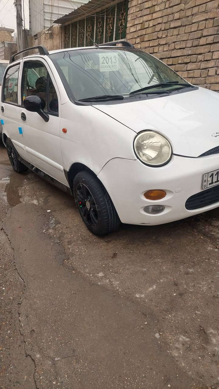 سلام عليكم 
للبيع كيو كيو كير اوتو موديل 2013 فول موصفات 
مكينة 4 سلندر مكاني بغداد السعر  30 وبيها مجال
تبريد تتفة شغال تحويل مباشر رقم بغداد نكليزي سنويه جديده 
مكاني بغداد ***********
