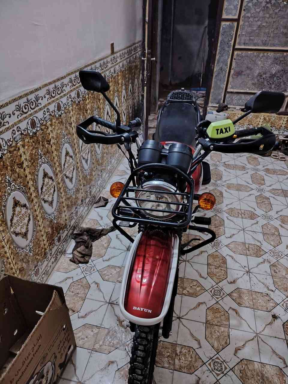 سلام عليكم شباب دراجة دايوان جبلي موديل 23 للبيع  دراجة كفالة عامه اخت الزيرو المكان بغداد السعر 1800 وبيه مجال الرقم *********** اتصال أو راسلني واتساب
