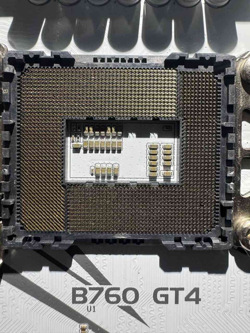 بورد b760 GT4 DDR4
بورد  B760 GT4 DDR4 المشكلة الي بي فقط بن واحد مشلوع البورد جديد ما مستخدم البيع فحم اعلى سعر ابيعة توصيل موجود


**إذا كنت صاحب هذا الإعلان وتريد حذفه لأي سبب، رجاءا أرسل رسالة إلى الدعم الفني**