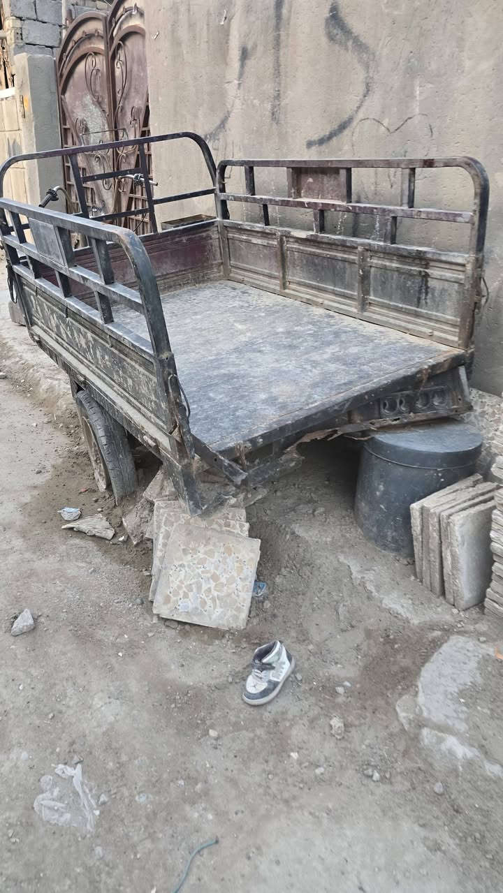 ستوته للبيع كوم حديد مكينه جديده كابريتر تخم تاير بيه بس هوه عوزهن ستوته متروكه ابيع هل موجود *********** خاص متواجد
