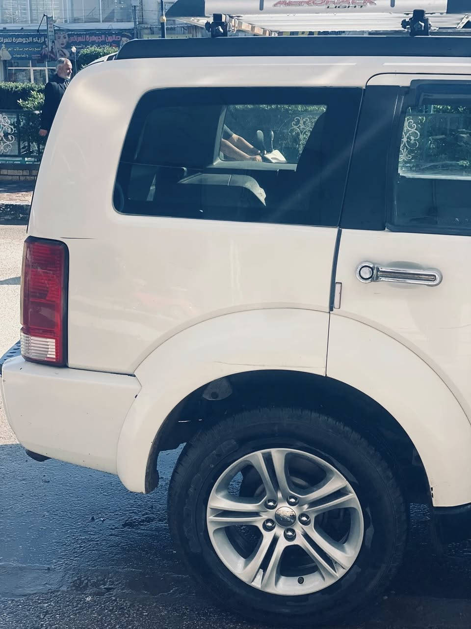 دوج نترو
موديل 2007

المواصفات 

1-كير محرك جديد 

2-حداديه جديده

3-تبريد وتدفئه شغال تبريد ثلج 

4-كشنات كهربائيه 

5- مشروع وطني

6-تخم تاير جديد 

7-ويل كب جديد 

8-لايتات بلوجكتر كله شغاله 

9-كهربائيه السياره كله شغاله 

10- شاشه 

11-تحكمات ستيرن شغاله 

سياره جاهزه من كلشي 

السعر 85 وبي مجال


**إذا كنت صاحب هذا الإعلان وتريد حذفه لأي سبب، رجاءا أرسل رسالة إلى الدعم الفني**