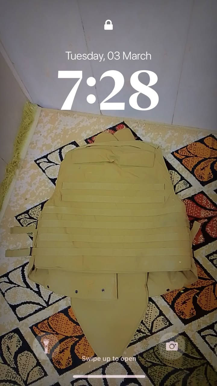 السلام عليكم درع دفتري امريكي شرط اصلي 
اخو جديد يشهد الله مكاني بغداد الصليخ 
ابو ياخه ومثانه درع الياف سعره 100 ألف
بسيط بي مجال خوان درع اصلي امريكي الياف


**إذا كنت صاحب هذا الإعلان وتريد حذفه لأي سبب، رجاءا أرسل رسالة إلى الدعم الفني**