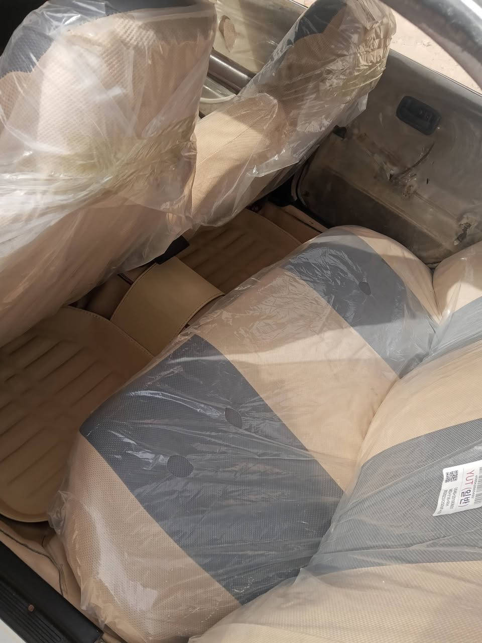 سلام عليكم مارك گصيف مكفوله گص ونقل مكينه وگير ونجي تايرات جدد تخم حداده نضيفه السياره معمره بس المكينه تخربط وعوزها بريك 38بيها مجال بسيط صاعده هزه رقم دولي شرط التحويل ***********
